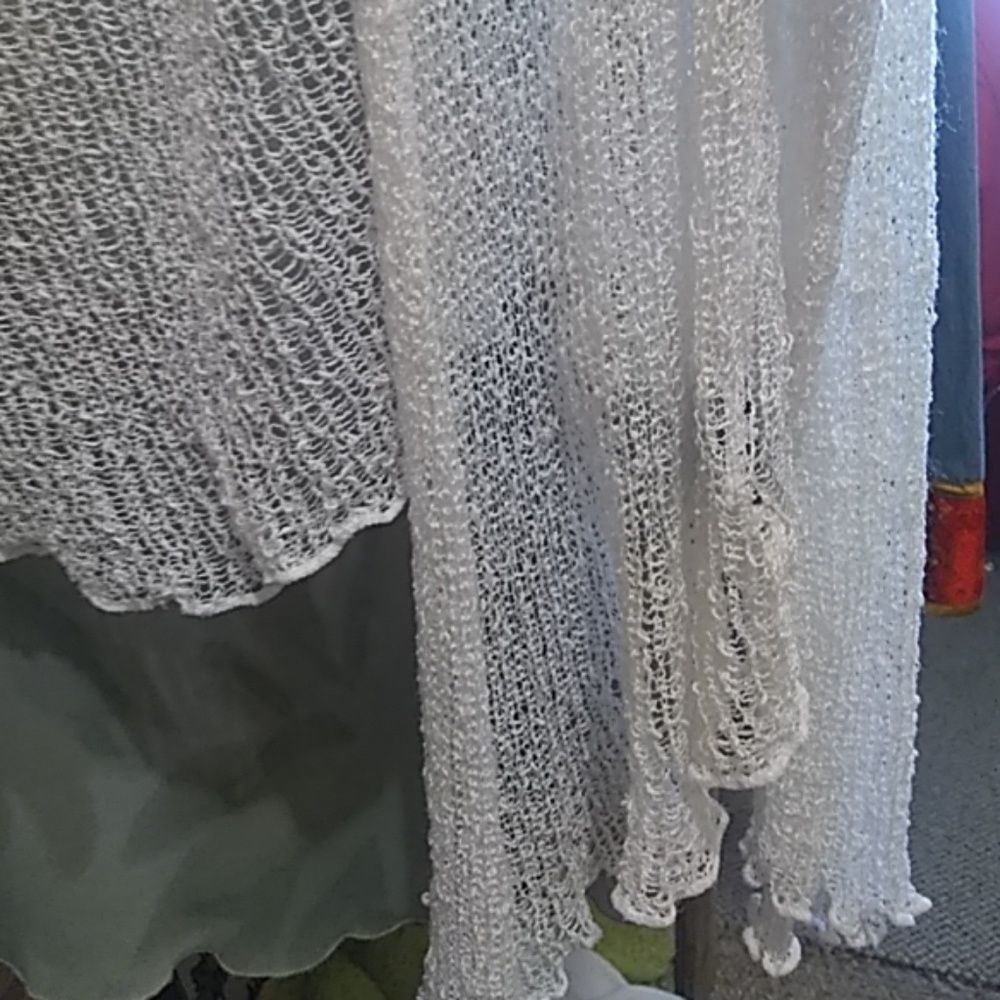 Sweater - Picture 3 of 3